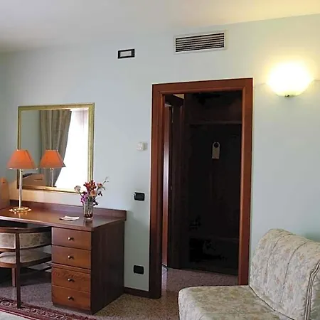 Hotell Bracco Loreggia