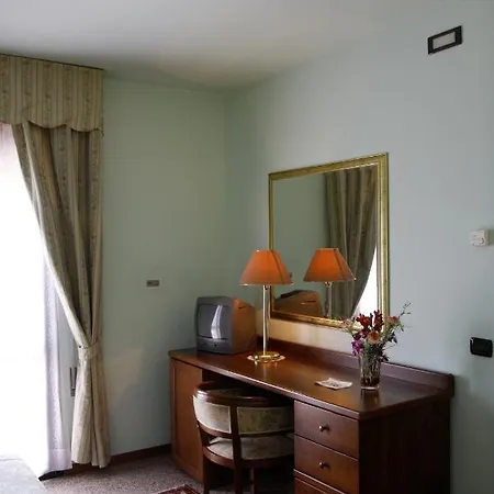 Hotel Bracco 3*